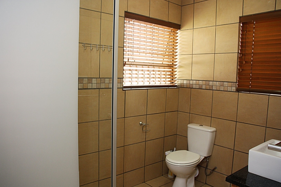 1 Bedroom Property for Sale in Langenhovenpark Free State